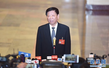 尹蔚民：如何確保新增就業目標實現？