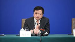 全國政協常委、全國工商聯副主席、正泰集團董事長 南存輝
