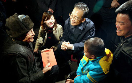 [回顧]與人民群眾心連心&mdash;&mdash;2010年溫總理活動(dòng)