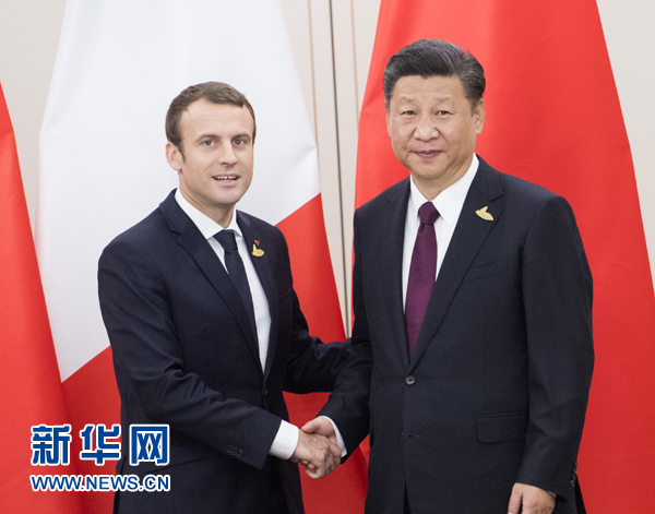 7月8日,國家主席習(xí)近平在漢堡會(huì)見法國總統(tǒng)馬克龍。新華社記者 李學(xué)仁 攝 7月8日,國家主席習(xí)近平在漢堡會(huì)見法國總統(tǒng)馬克龍。新華社記者 李學(xué)仁 攝